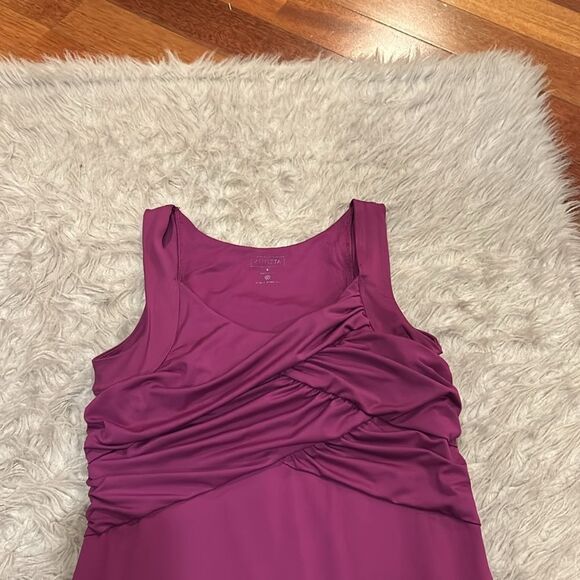 Athleta tangelo twist sleeveless magenta dress with built in‎ bra - Picture 2 of 5